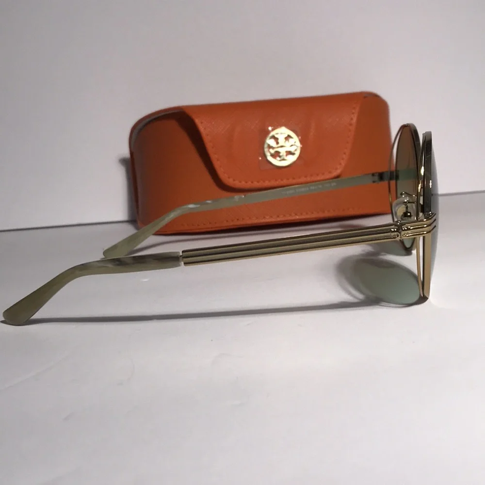 ✨ Tory Burch TY6085 Green & Gold Oversized Round Sunglasses – New Authentic